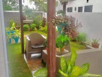 ARGAO ROYAL PAMS BEACH VIEW HOUSE BESIDE MAAYO HOTEL