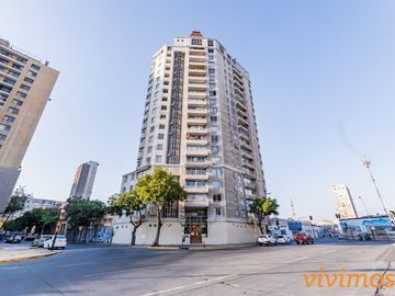 2 Dormitorios + 2 Baños en Santiago Centro, Metro Toesca, Metro República y Metro Moneda
