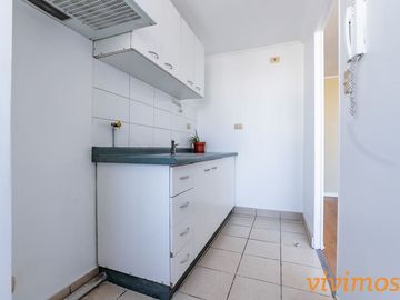 2 Dormitorios + 2 Baños en Santiago Centro, Metro Toesca, Metro República y Metro Moneda