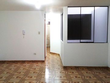 BELLAVISTA REMATAMO 2DO PISO 92M2 $65 MIL DOLARES CONTADO, VISTA INTERIOS