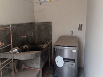 SE REMATA CASA TOTALMENTE EQUIPADA EN SAN ANTONIO DE CARAPONGO, LURIGANCHO
