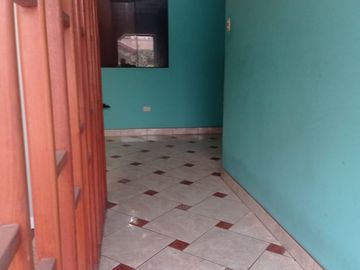 SE REMATA CASA TOTALMENTE EQUIPADA EN SAN ANTONIO DE CARAPONGO, LURIGANCHO