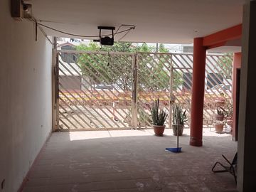 SE REMATA CASA TOTALMENTE EQUIPADA EN SAN ANTONIO DE CARAPONGO, LURIGANCHO
