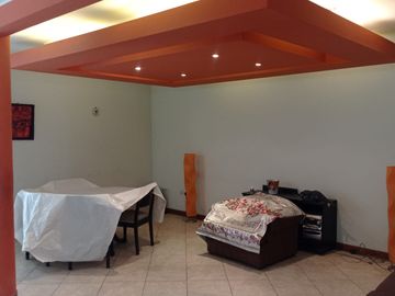 SE REMATA CASA TOTALMENTE EQUIPADA EN SAN ANTONIO DE CARAPONGO, LURIGANCHO