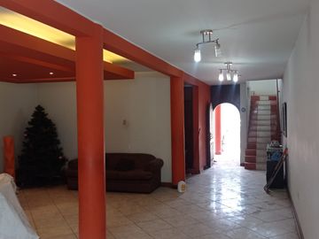 SE REMATA CASA TOTALMENTE EQUIPADA EN SAN ANTONIO DE CARAPONGO, LURIGANCHO