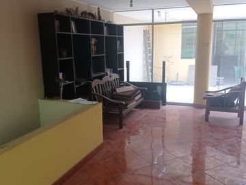 SE REMATA CASA TOTALMENTE EQUIPADA EN SAN ANTONIO DE CARAPONGO, LURIGANCHO