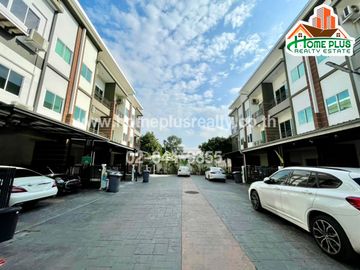 ทาวน์โฮม 3 ชั้น หมู่บ้านกานต์ศิริ นวลจันทร์48