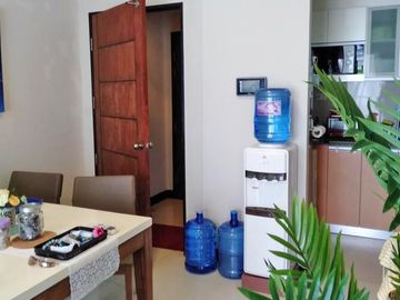 【RUSH SALE! 】1BR Condo for Sale at 8 Newtown Boulevard in Lapu-Lapu City, Cebu