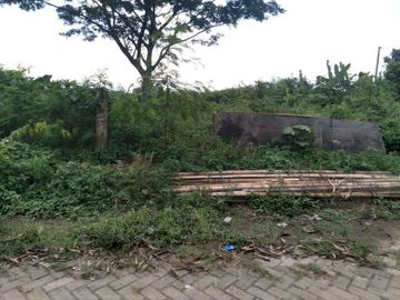 Rumah Rusak Hitung Tanah Di Banten Indah Permai Dekat Pasar Rau