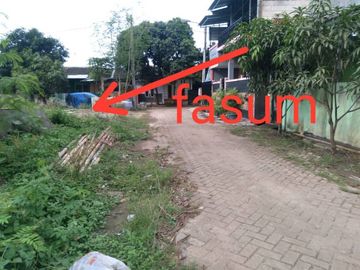 Rumah Rusak Hitung Tanah Di Banten Indah Permai Dekat Pasar Rau