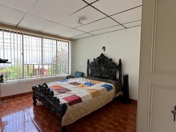 VENTA O PERMUTA CASA EN LA CAROLA MANIZALES