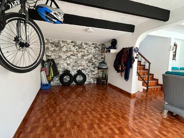 VENTA O PERMUTA CASA EN LA CAROLA MANIZALES
