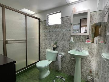 VENTA O PERMUTA CASA EN LA CAROLA MANIZALES