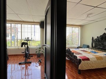 VENTA O PERMUTA CASA EN LA CAROLA MANIZALES