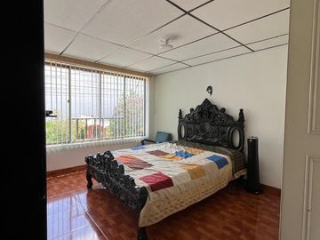VENTA O PERMUTA CASA EN LA CAROLA MANIZALES
