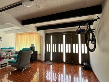 VENTA O PERMUTA CASA EN LA CAROLA MANIZALES