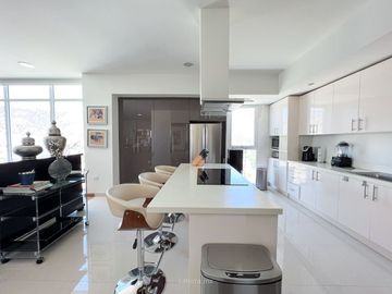 VENTA Departamento Altitud 40