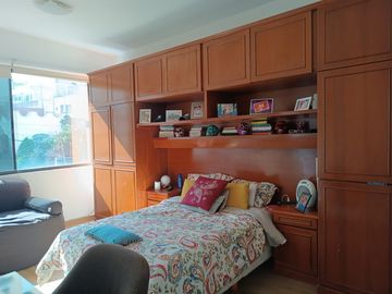 VENTA-EXCELENTE CASA CON USO DE SUELO EN COL. ANZURES, MIGUEL HIDALGO. BAJA DE PRECIO !!