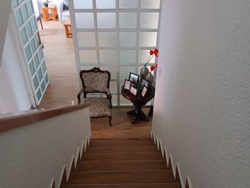 VENTA-EXCELENTE CASA CON USO DE SUELO EN COL. ANZURES, MIGUEL HIDALGO. BAJA DE PRECIO !!