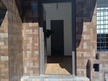 VENTA-EXCELENTE CASA CON USO DE SUELO EN COL. ANZURES, MIGUEL HIDALGO. BAJA DE PRECIO !!