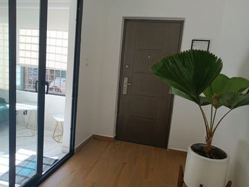 VENTA-EXCELENTE CASA CON USO DE SUELO EN COL. ANZURES, MIGUEL HIDALGO. BAJA DE PRECIO !!