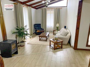 🏠León Propiedades vende hermosa casa en sector Challaco, Curacaví.🏠