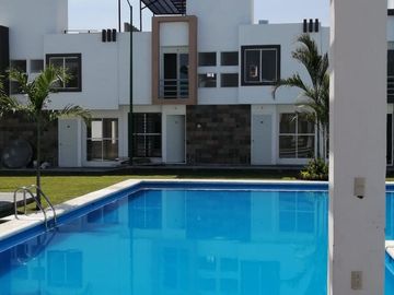 Casa en Venta con alberca a 15 minutos de Cuernavaca en  Emiliano Zapata Morelos