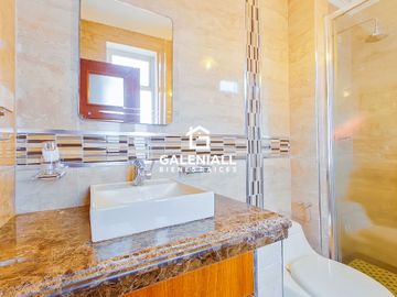 Elegancia y amplitud en cada rincón: Conoce esta impresionante casa de 4 habitaciones en Las Crucitas