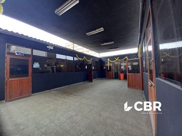 VENTA CASONA LOCAL COMERCIAL EN CERCADO DE LIMA