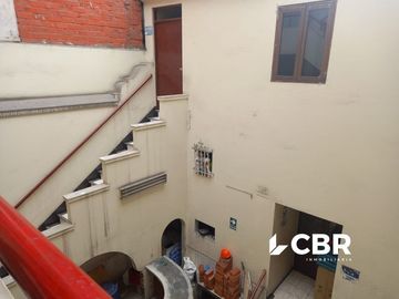 VENTA CASONA LOCAL COMERCIAL EN CERCADO DE LIMA