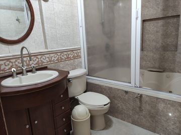 VENTA DE EXCELENTE DEPARTAMENTO  EN POLANCO EN LA CALLE DE LAGRANGE