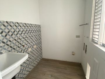 BARRANCO, LINDO Y ACOGEDOR FLAT, 2 DORM, ESTACIONAMIENTO, BALCON, ESTRENO ESTILO BARRANQUINO - LIMITE CON MIRAFLORES, 1/2 CUADRA DEL A PARQUE