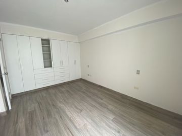 BARRANCO, LINDO Y ACOGEDOR FLAT, 2 DORM, ESTACIONAMIENTO, BALCON, ESTRENO ESTILO BARRANQUINO - LIMITE CON MIRAFLORES, 1/2 CUADRA DEL A PARQUE
