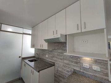 VENTA DE HERMOSO DPTO FLAT 70 M², 03 DORM.