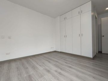 VENTA DE HERMOSO DPTO FLAT 70 M², 03 DORM.