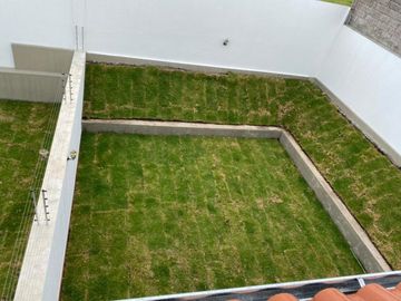Casa en Construción - Urbanización Privada