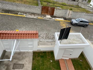Casa en Construción - Urbanización Privada