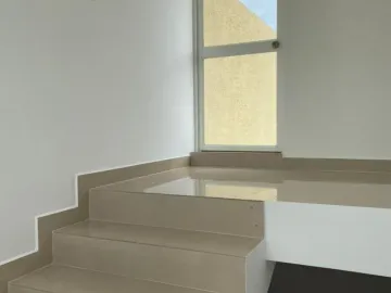 Casa en Construción - Urbanización Privada