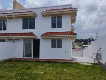 Casa en Construción - Urbanización Privada