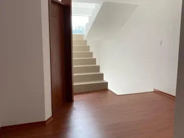 Casa en Construción - Urbanización Privada