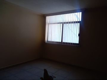 Casa en Condominio en venta, a dos calles de Miguel Ángel de Quevedo.  Y a 5 min. Plaza Oasis