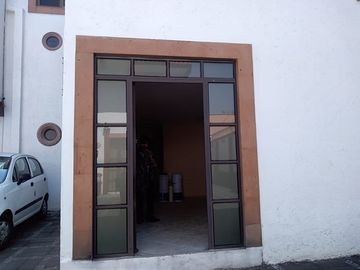 Casa en Condominio en venta, a dos calles de Miguel Ángel de Quevedo.  Y a 5 min. Plaza Oasis