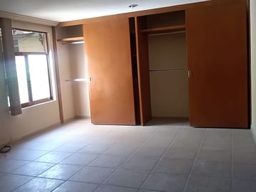 Casa en Condominio en venta, a dos calles de Miguel Ángel de Quevedo.  Y a 5 min. Plaza Oasis