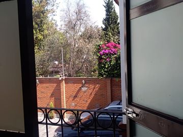Casa en Condominio en venta, a dos calles de Miguel Ángel de Quevedo.  Y a 5 min. Plaza Oasis