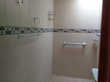 Casa en Condominio en venta, a dos calles de Miguel Ángel de Quevedo.  Y a 5 min. Plaza Oasis
