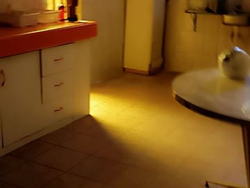 Venta casa y departamento en La Perla, cerca de la Avenida La Marina.