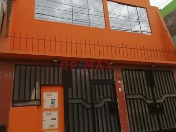 Se Vende Casa Productiva De 3 Pisos En Urb. La Rinconada Con Área De 308.75 M2 ID 1023176