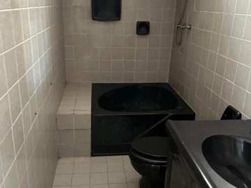 Venta de Casa en Monterrico, Zona Exclusiva de Surco.