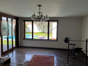 Venta de Casa en Monterrico, Zona Exclusiva de Surco.