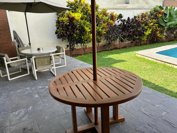 Venta de Casa en Monterrico, Zona Exclusiva de Surco.
